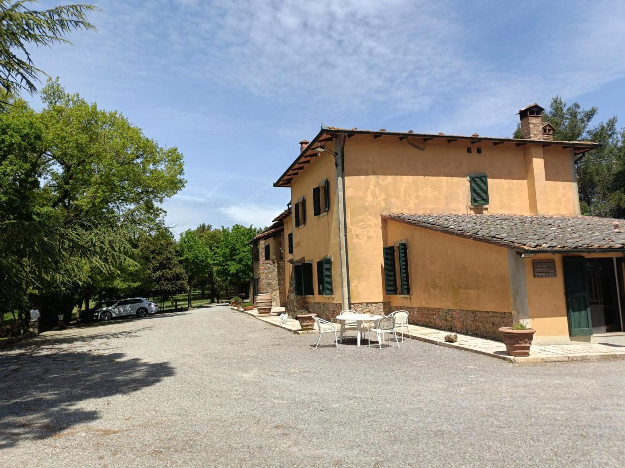 Agriturismo La Manonera Montepulciano Stazione Exterior foto