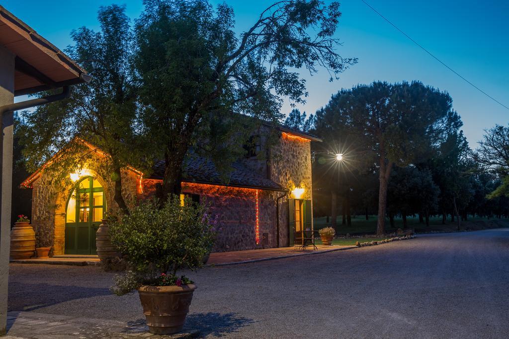Agriturismo La Manonera Montepulciano Stazione Exterior foto